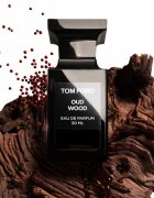 TOM FORD Private Blend Oud Wood testápoló spray unisex 150 ml