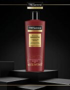 TRESemmé Keratin Smooth sampon keratinnal és marula olajjal 400 ml