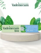 Vademecum BIO Natural Whitening fogkrém gyógynövényekkel fehérítő hatással 75 ml