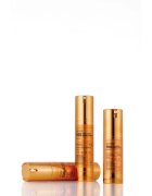 VT Cosmetics Vita-Light Reedle Shot 100 finomító szérum az élénk és kisimított arcbőrért 50 ml