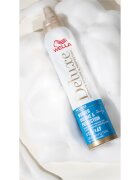 Wella Deluxe Wonder Volume & Protection fixáló hab a hajtérfogat növelésére 200 ml