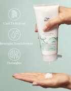 Wella Professionals Nutricurls Waves & Curls tápláló kondícionáló a könnyű kifésülésért 1000 ml
