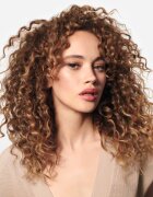 Wella Professionals Nutricurls Waves könnyű hidratáló sampon hullámos hajra 250 ml