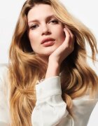 Wella Professionals Oil Reflections hidratáló sampon a fénylő és selymes hajért 250 ml