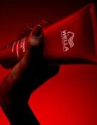 Wella Professionals Ultimate Repair Conditioner hidratáló kondicionáló a sérült és festett hajra 200 ml