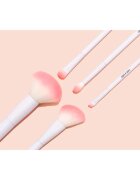 Wet n Wild Essential Foundation Brush lapos make-up ecset 1 db