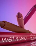 Wet n Wild Perfect Pout tartós szájceruza árnyalat Currant Mood 0.25 g