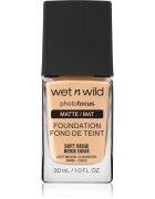 Wet n Wild PhotoFocus mattító folyékony alapozó árnyalat Soft Beige 30 ml