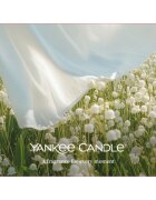 Yankee Candle Clean Cotton illatgyertya Signature 567 g
