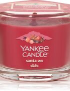 Yankee Candle Santa On Skis viaszos gyertya glass 37 g