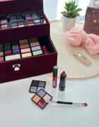 ZMILE COSMETICS Beauty Case Velvety kozmetikai doboz Dark Berry