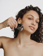 Zoë Ayla 2-in-1 Gua Sha Roller masszázs szegédeszköz az arcra 1 db