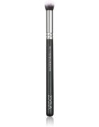 ZOEVA The Complete Brush Set Ecsetkészlet táskával 1 db