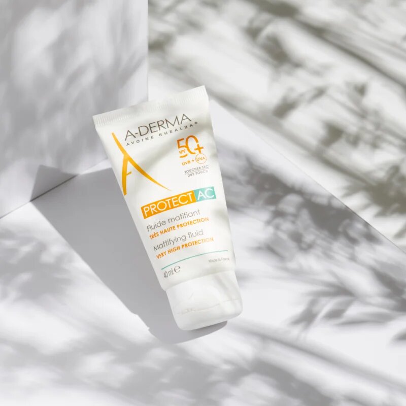 A-Derma Protect AC Mattifying Fluid mattító fluid SPF 50+ 40 ml