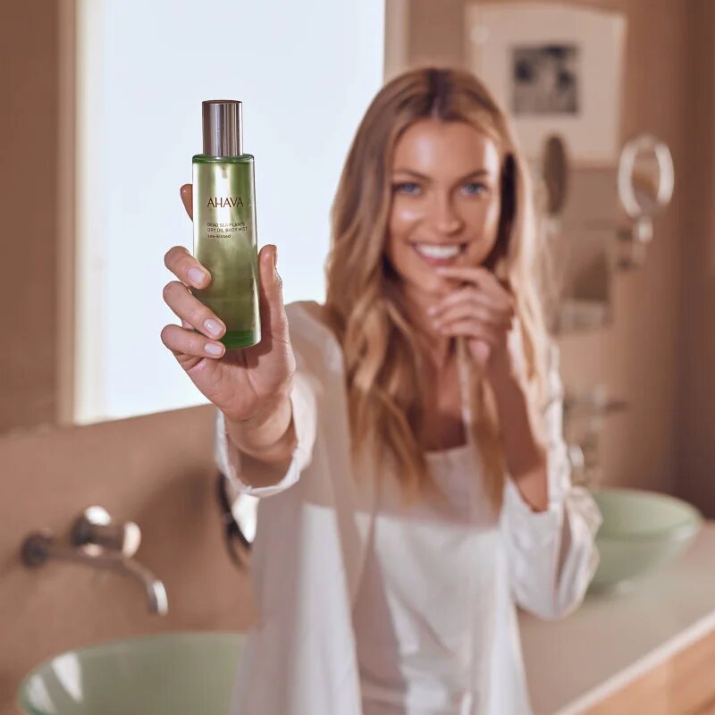 Ahava Dead Sea Plants Sea Kissed száraz testápoló olaj spray -ben 100 ml