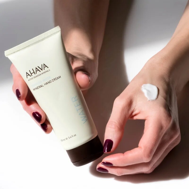Ahava Dead Sea Water krém ásványi anyagokkal kézre 100 ml