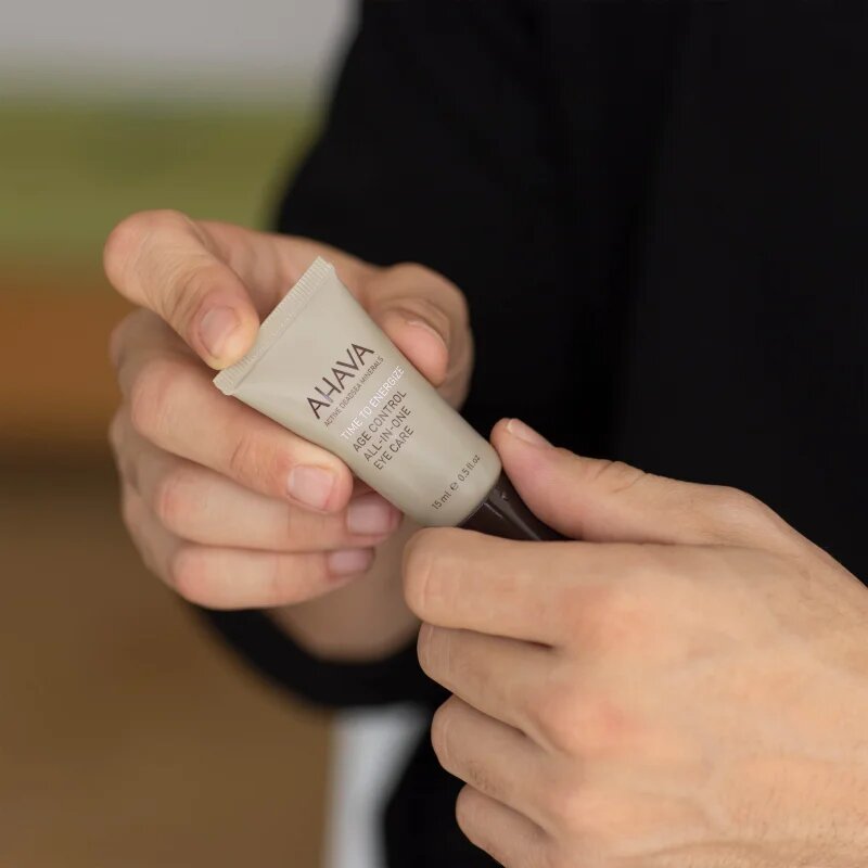 Ahava Time To Energize Men fiatalító szemkörnyékápoló krém uraknak 15 ml