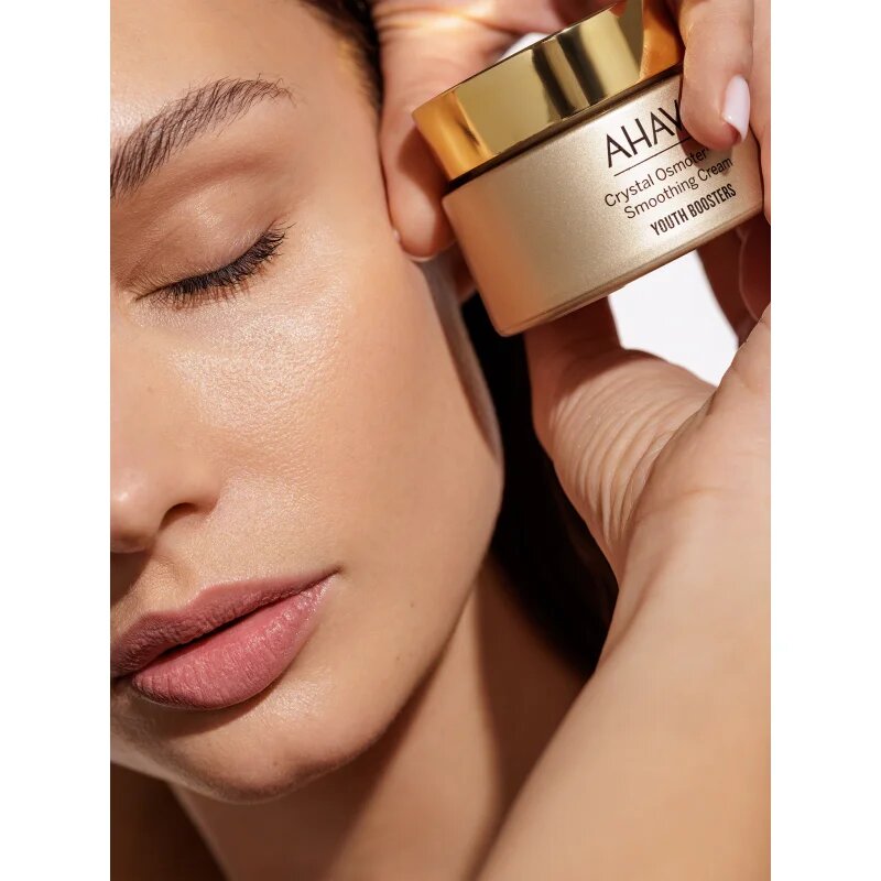 Ahava Youth Boosters Osmoter™ géles krém az élénk és kisimított arcbőrért 50 ml