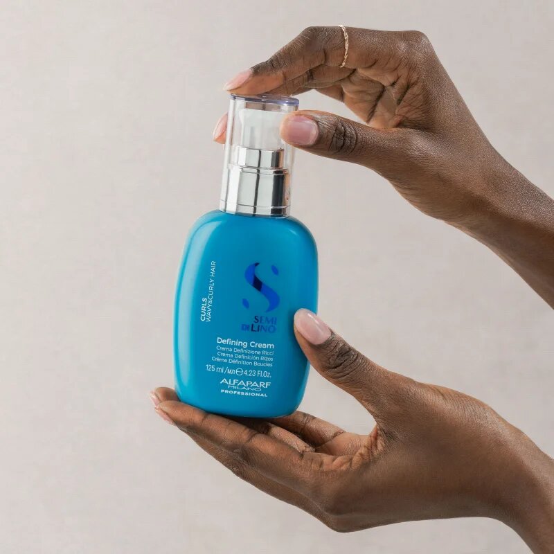 Alfaparf Milano Semi Di Lino Curls kontúrozó krém göndör hajra 125 ml