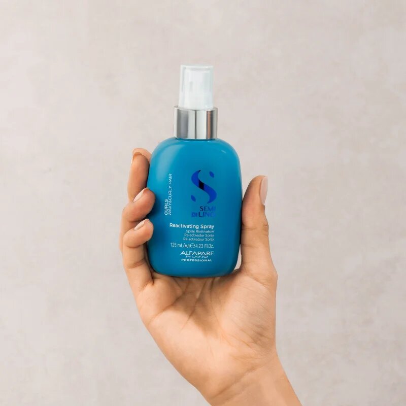 Alfaparf Milano Semi Di Lino Curls strukturáló hajformázó spray göndör hajra 125 ml