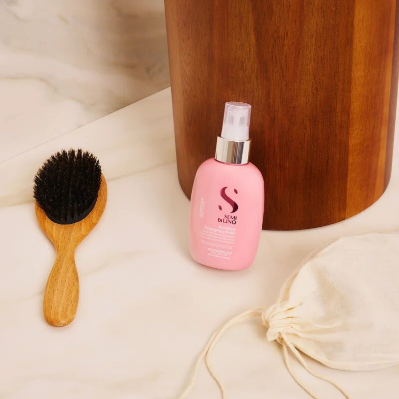 Alfaparf Milano Semi di Lino Moisture Nutritive Detangling Fluid öblítést nem igénylő hidratáló ápolás a könnyű kifésülésért 125 ml