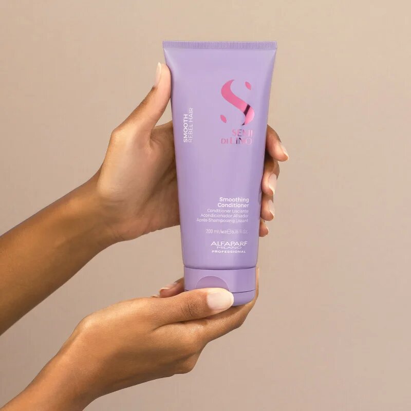 Alfaparf Milano Semi di Lino Smooth kisimító kondicionáló a rakoncátlan és töredezett hajra 200 ml