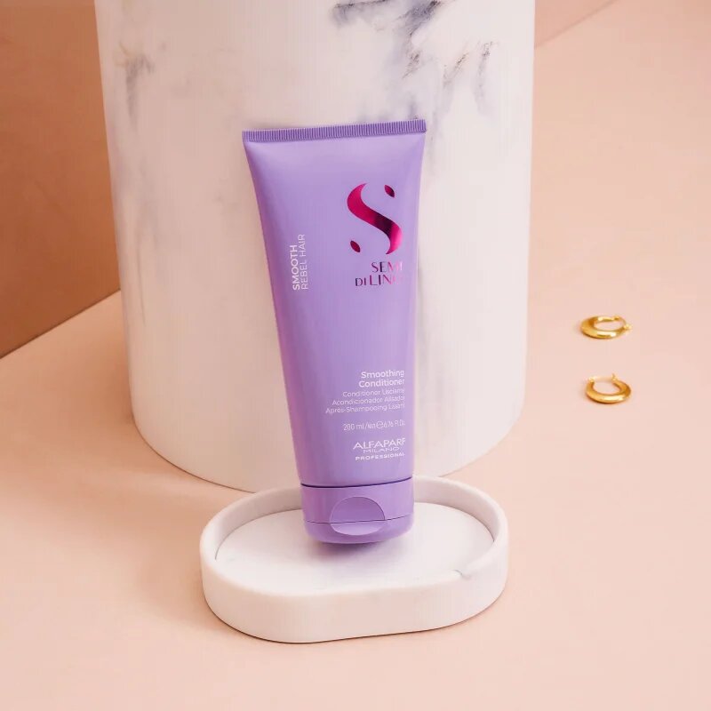Alfaparf Milano Semi di Lino Smooth kisimító kondicionáló a rakoncátlan és töredezett hajra 200 ml
