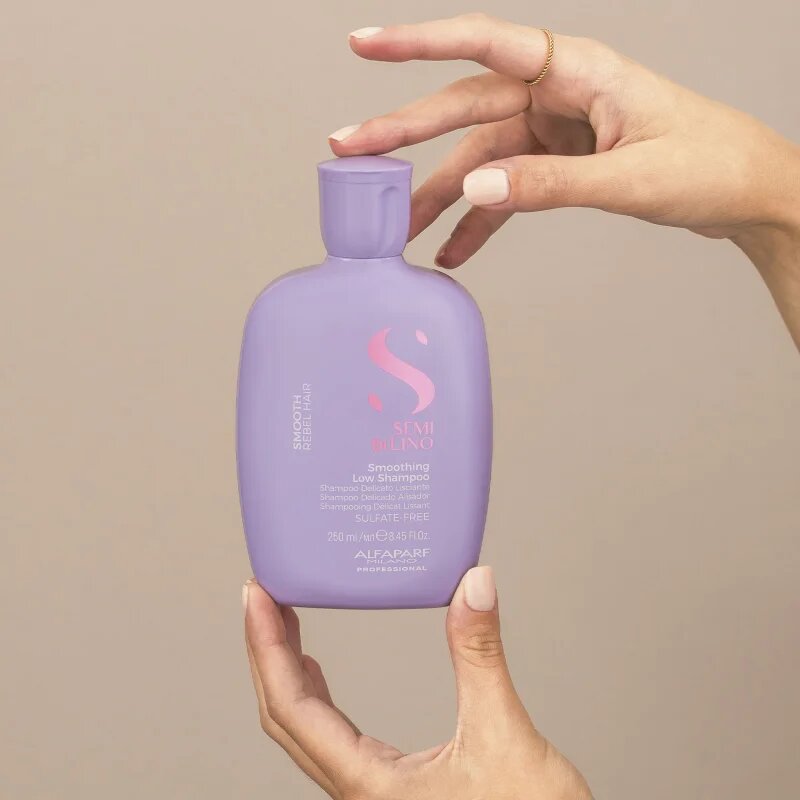 Alfaparf Milano Semi di Lino Smooth kisimító sampon a rakoncátlan és töredezett hajra 250 ml