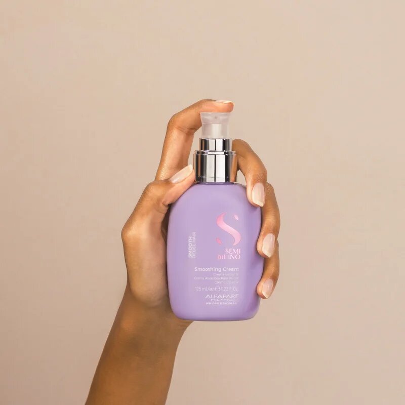 Alfaparf Milano Semi di Lino Smooth kisimító tej a rakoncátlan és töredezett hajra 125 ml