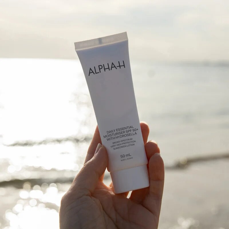 Alpha-H Daily Essential nappali hidratáló krém SPF 50+ 50 ml
