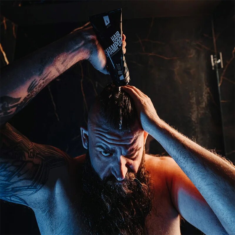 Angry Beards Urban Twofinger Shampoo frissítő sampon hajra és szakállra 230 ml