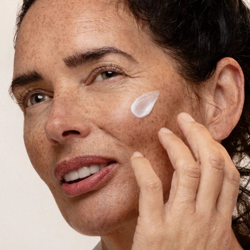 Antipodes Jasmine Flower Menopause Facial Cream Könnyű enyhítő krém érett bőrre 60 ml
