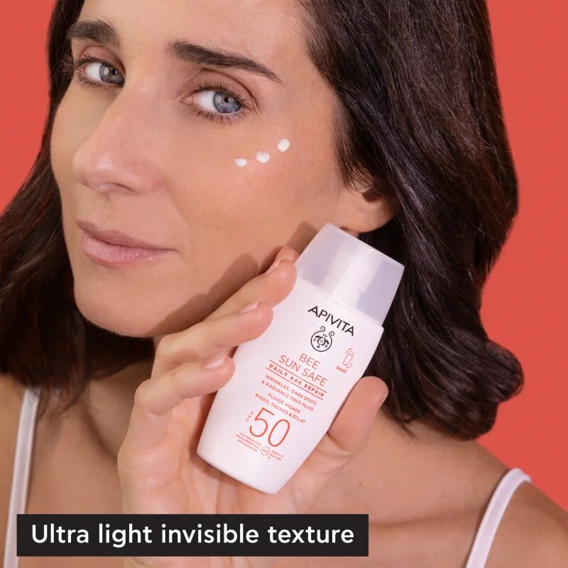 Apivita Bee Sun Safe Daily Age Repair Fluid SPF50 Védő fluid ráncok ellen SPF 50 50 ml