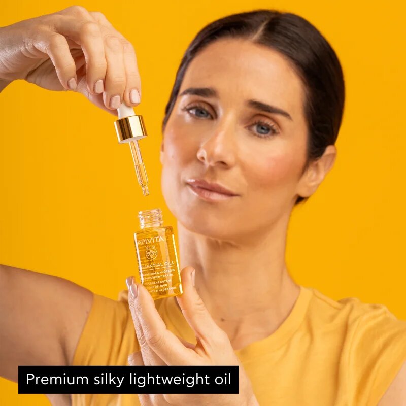 Apivita Beessential Oils Strengthening & Hydrating Day Oil tisztító nappali olaj a bőr intenzív hidratálásához 15 ml
