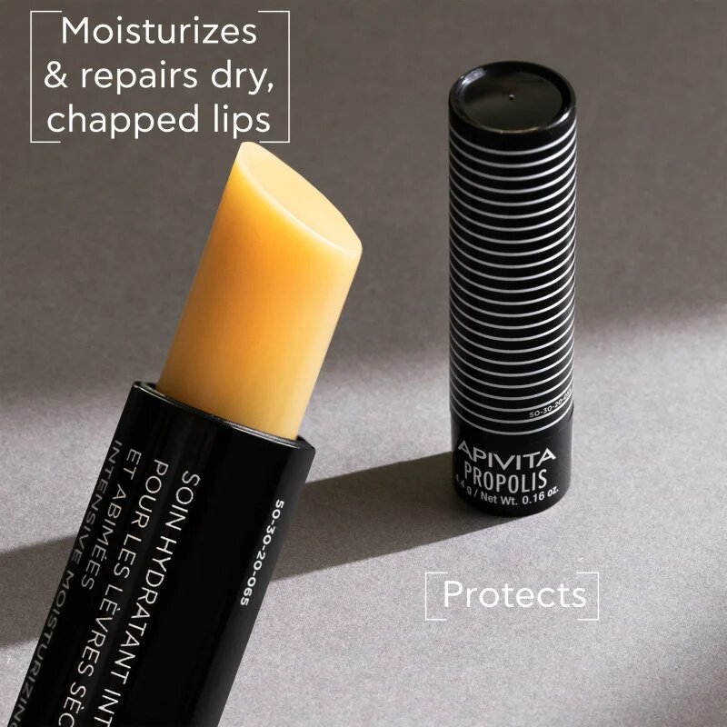 Apivita Lip Care Propolis balzsam a száraz és cserepes ajkakra 4.4 g