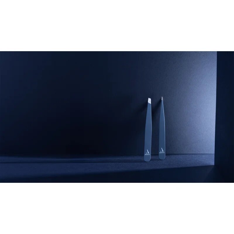 Aristocrat Precision Tweezers szemöldökcsipesz 2 db