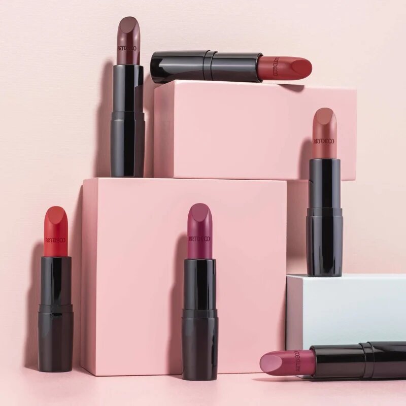 Artdeco Perfect Color krémes rúzs szatén finish-el árnyalat 883 Mother of Pink 4 g