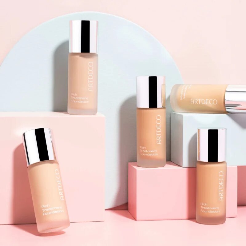 Artdeco Rich Treatment Foundation élénkítő krémes make-up árnyalat 485.10 Sunny Shell 20 ml