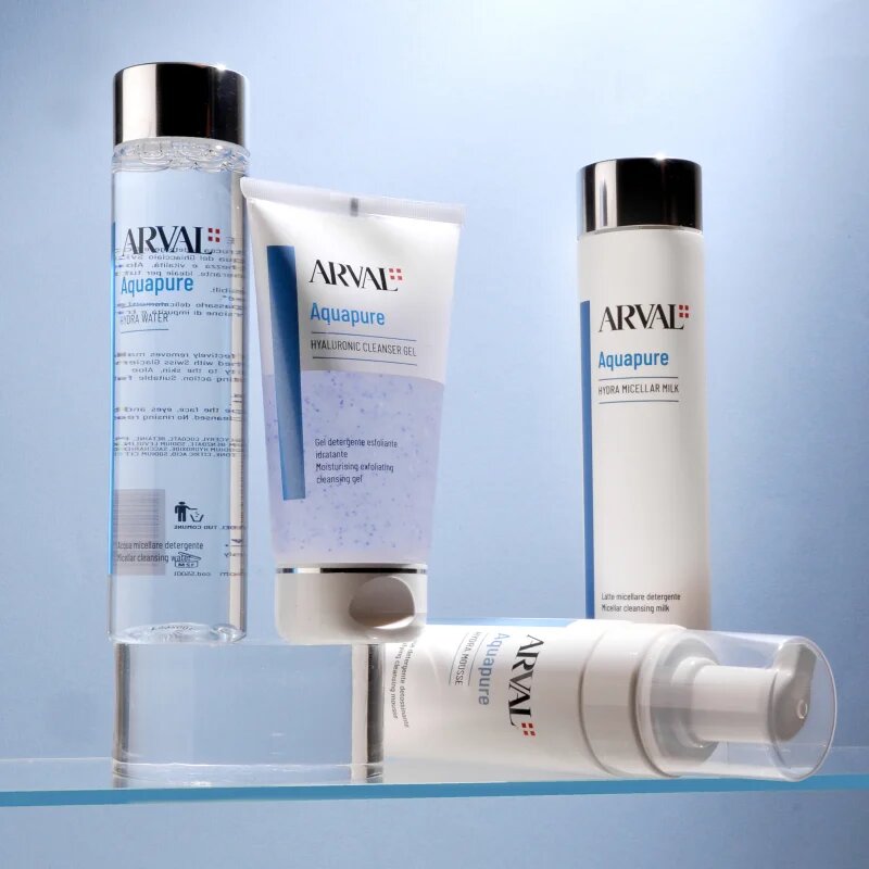 Arval Aquapure Hyaluronic cleanser gel gyengéd hámlasztó gél a bőr tökéletes tisztításához 150 ml