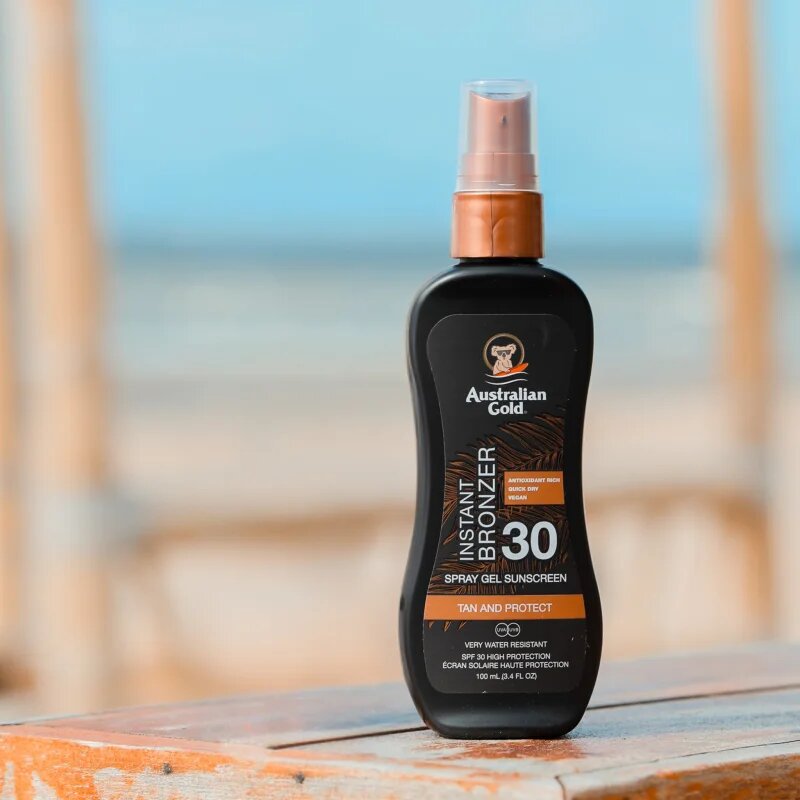 Australian Gold Instant Bronzer védő ápolás a káros napsugarakkal szemben bronzosítóval SPF 30 100 ml
