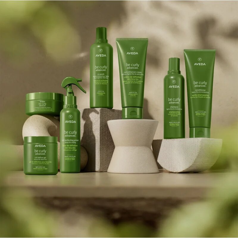 Aveda Be Curly Advanced™ Shampoo sampon hullámos és göndör hajra 250 ml