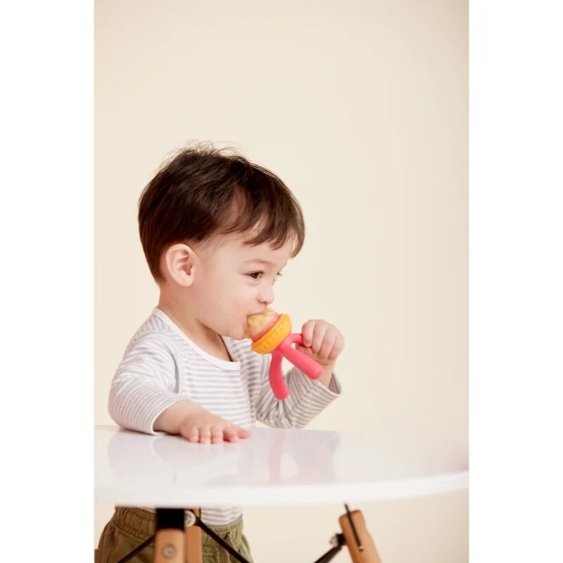 B.Box Feeder Teether tölthető rágóka Strawberry 4m+ 1 db