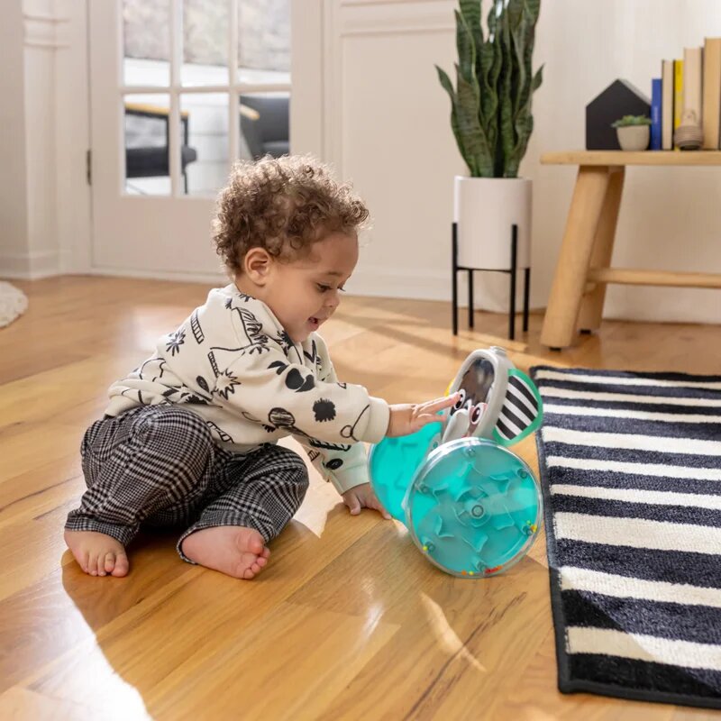 Baby Einstein Chase & Tap Earl Interactive Crawling Toy zenélő játék 6 m+ 1 db