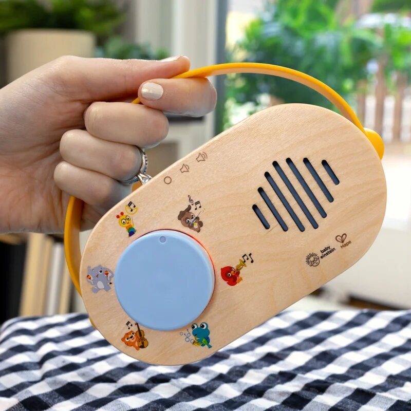 Baby Einstein Discovery Radio™ HAPE zenélő játék 6m+ 1 db