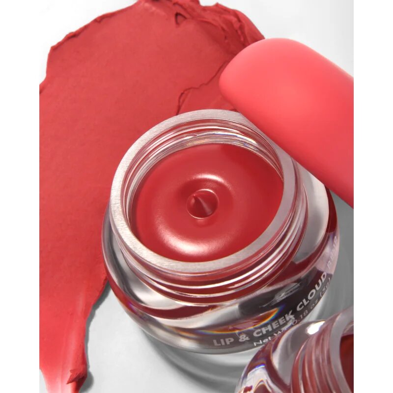 Barry M Cloud Blur multifunkcionális smink ajkakra és arcra árnyalat Strawberry Jam 5 g
