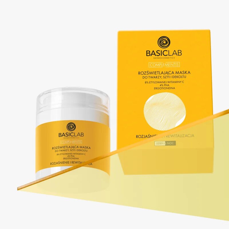 BasicLab Dermocosmetics Complementis élénkítő arcmaszk a sápadt egyenletlen arcbőrre 50 ml