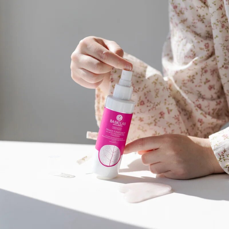 BasicLab Dermocosmetics Micellis arc tonik spray az érzékeny vörösödésre hajlamos bőrre 150 ml
