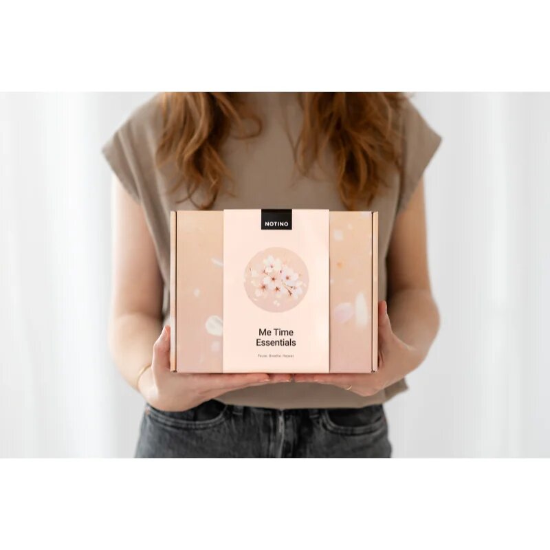 Beauty Box Notino –⁠⁠⁠⁠⁠⁠ Me Time Essentials × Loono (Charity Edition) ajándékszett hölgyeknek