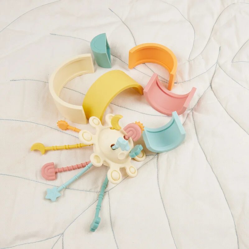 Bieco Silicone Activity Planet interaktív játék 1 db