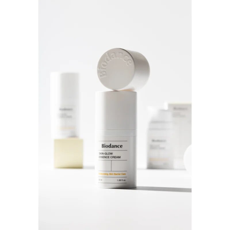 Biodance Skin Glow Essence Cream hidratáló arckrém az élénk bőrért 50 ml